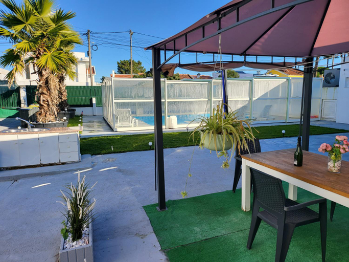 Others 5, Aroeira Tropical Villa, Almada