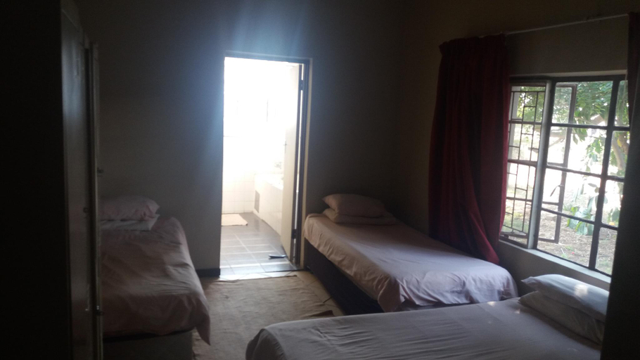 Bedroom 5, Cosy farmhouse for 4 persons, Waterberg