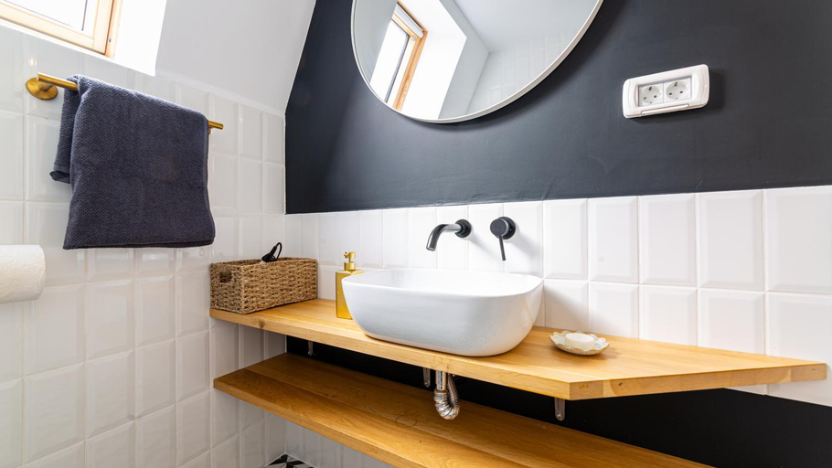 Bathroom 2, Relax Cabins, Cristian