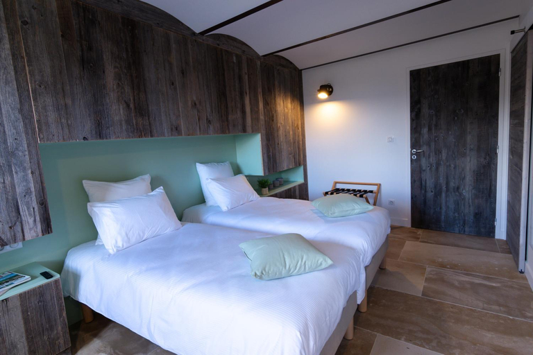 Bedroom 2, Domaine de Chabanne, Drôme