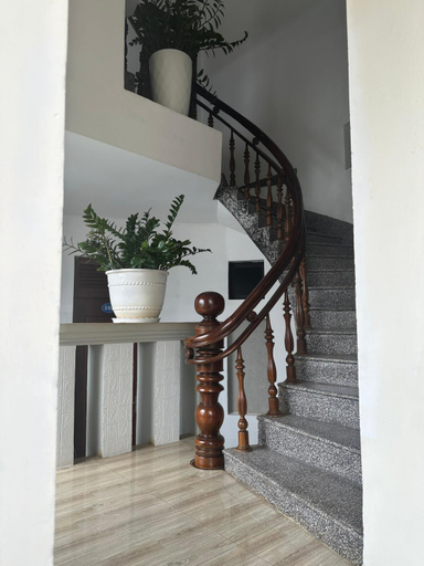 Others 5, Kim Ngan hotel, Buon Ma Thuot