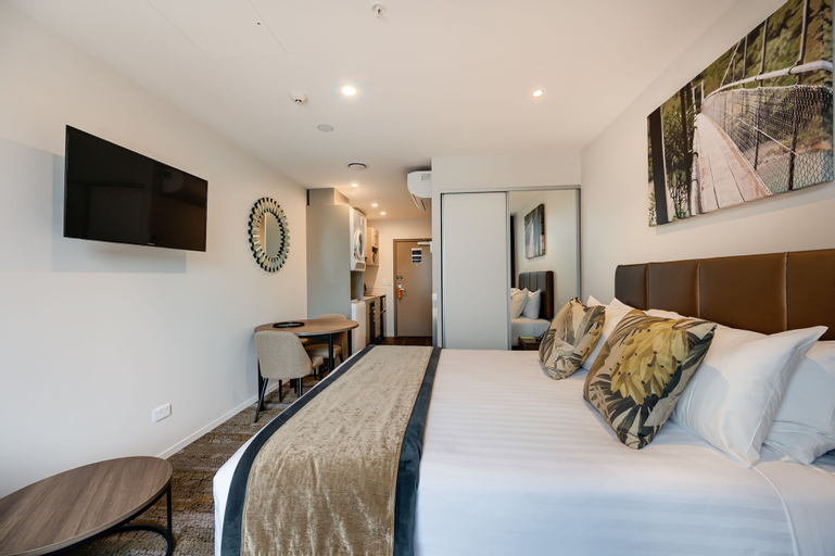 Bedroom 21