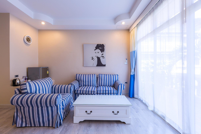Bedroom 6