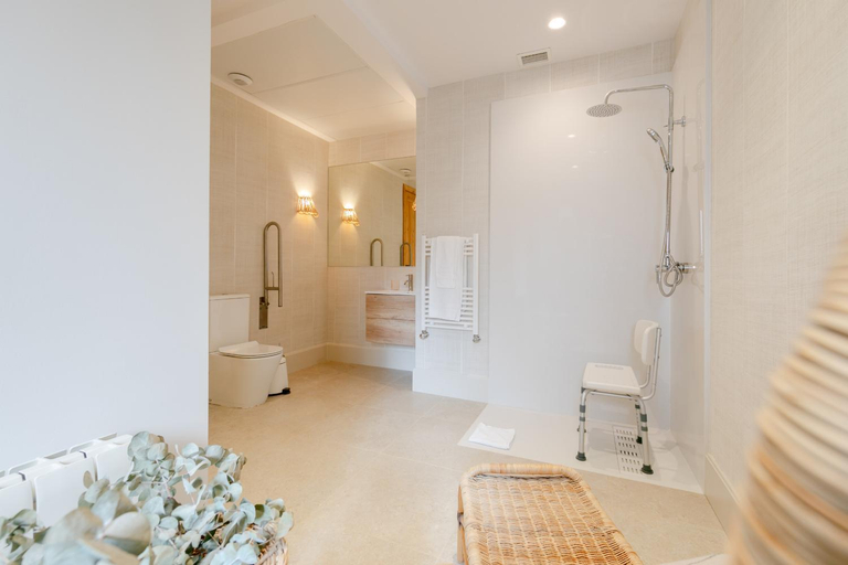 Bathroom 2, Green-Apartments Reales Atarazanas Suites, Sevilla