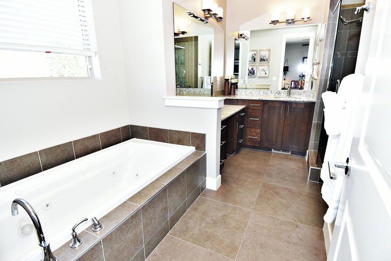 Bathroom 3, Entrada at Moab 428, Grand
