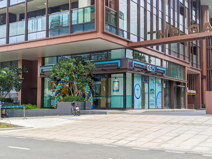 Metropole Condo City Central Sy's Home, District 2