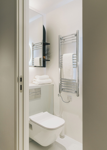Bathroom 4, Vertus Edit Canary Wharf, London