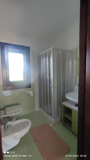 Bathroom 4, ViViHolidays, Trapani