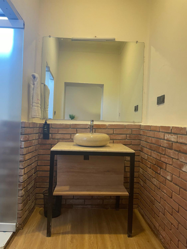 Bathroom 3, LOKAL Rooms x Murree (Kashmir Point), Rawalpindi