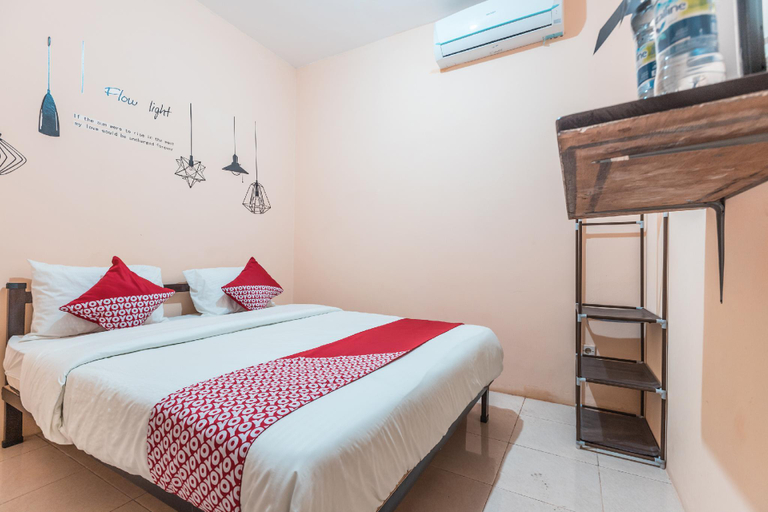 Bedroom 3, Hotel O Eden Guest House, Depok
