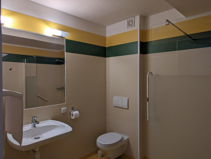 Bathroom 4, Osrodek Wypoczynkowy Watra, Żywiec