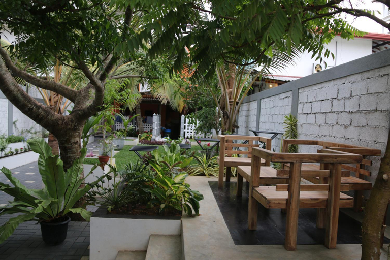 Others 5, Surf'n Lanka - Surf School, Weligama