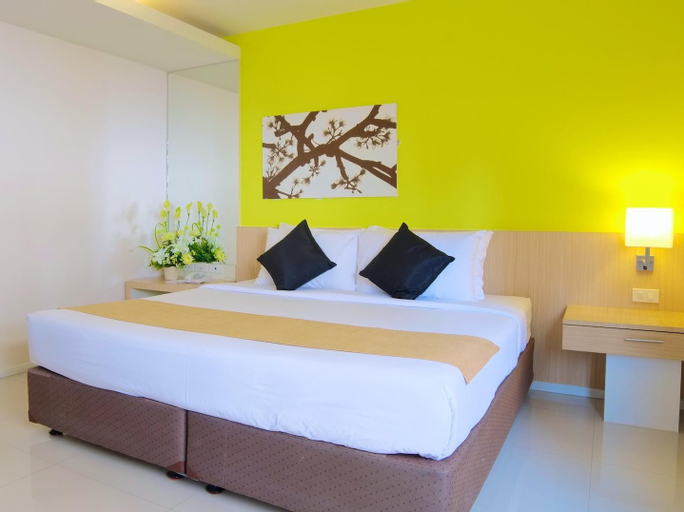 Bedroom 28