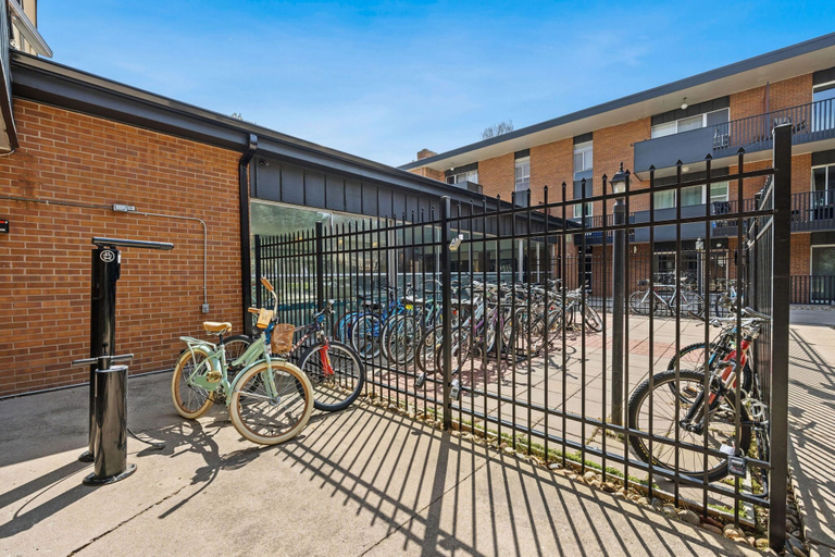 Exterior & Views 2, The Fox Den in Old Town! Pool, Sauna & Game Room, Larimer