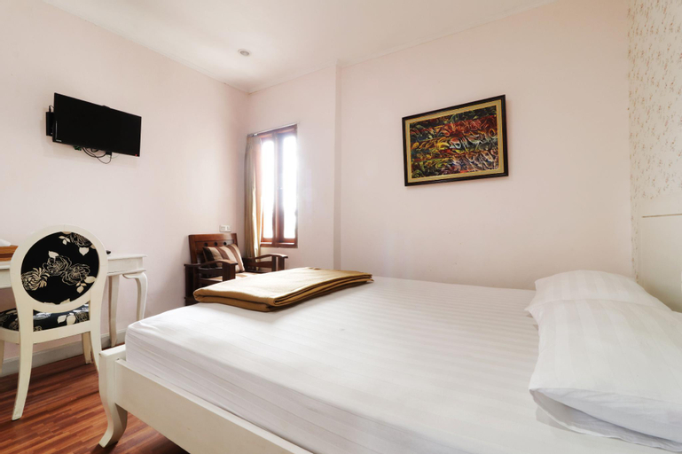 Bedroom 13