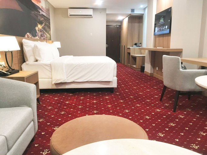 Bedroom 3, Labersa Hotel & Convention Center Samosir, Samosir