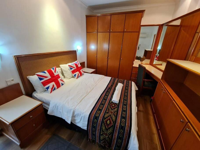 Bedroom 3, New Riverbank Suites - Waterfront Sunset View, Kuching