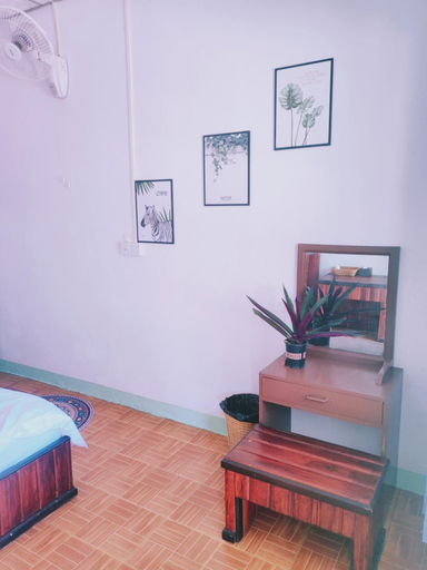 Others 2, Phong lack Guest House, Luang Prabang