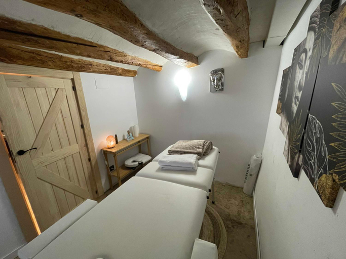 Bedroom 2, Castell de l'Aguda, Lleida