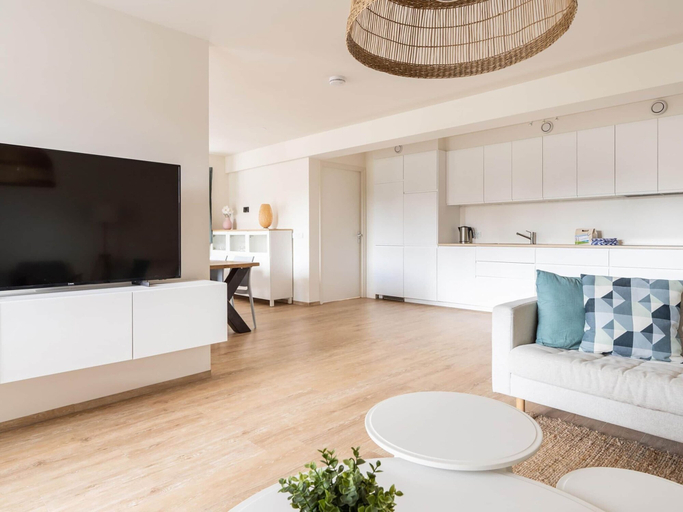 Dining 4, Beautiful Apartment on Ameland Near Nes, Ameland