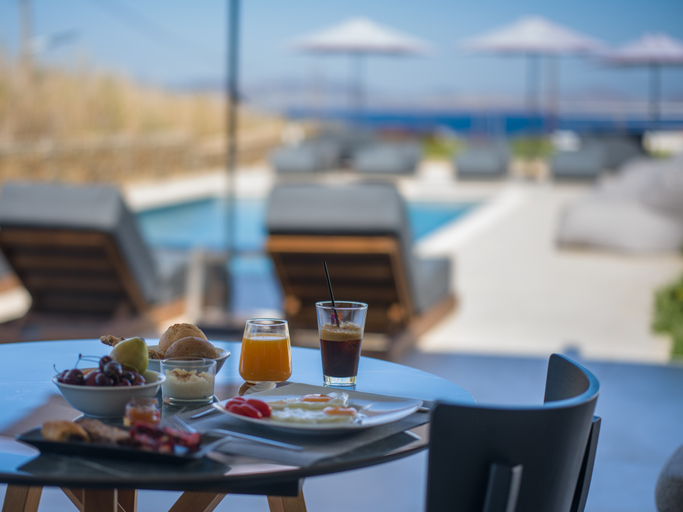 Food & Drinks 5, El Mar Naxos, South Aegean