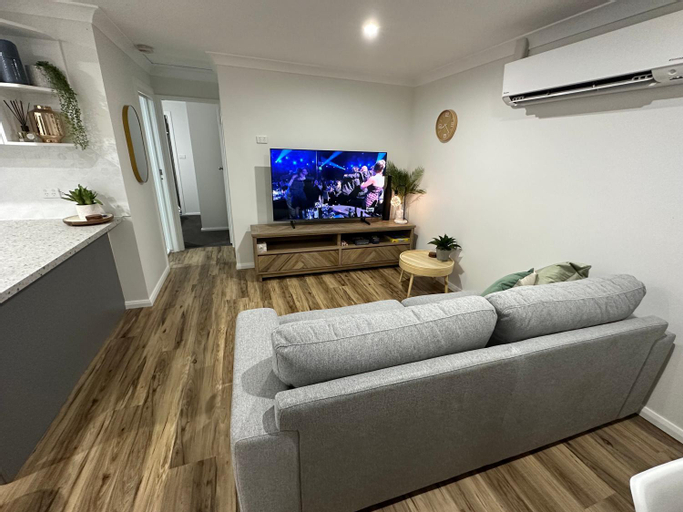 Others 4, Central Evans Wagga Apartments, Wagga Wagga - Pt A