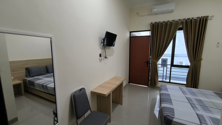 Bedroom 2, Tentrem Guesthouse Baru, Pati