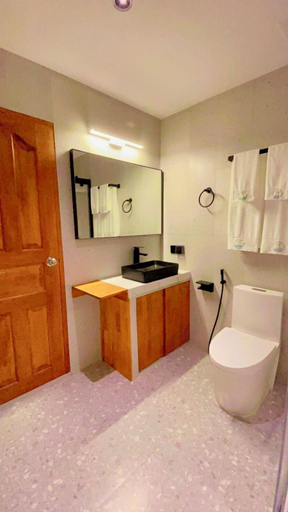 Bathroom 4, Oasis Dhigurah