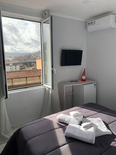 Others 3, Fortunato's Home, Napoli