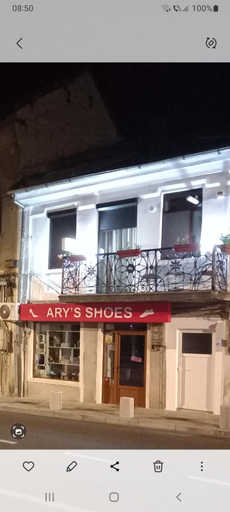 Others 4, CAZARE Centrum, Curtea De Arges