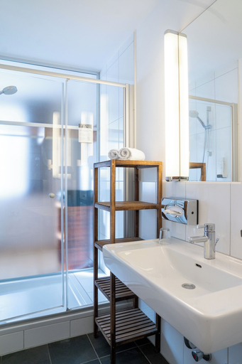 Bathroom 4, Das Jedermann Boutiquehotel, Salzburg