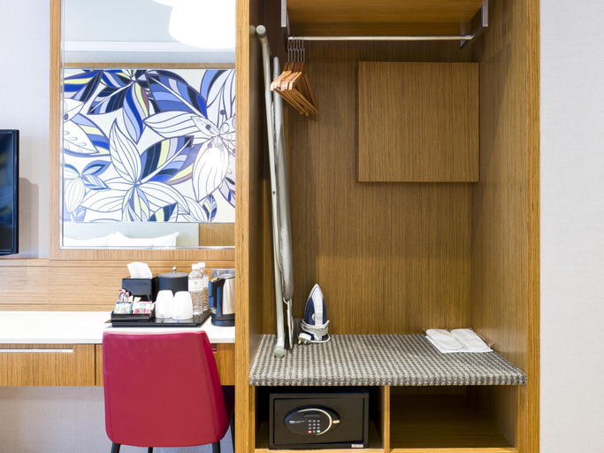 Amenities 10