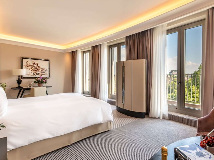 Bedroom 10
