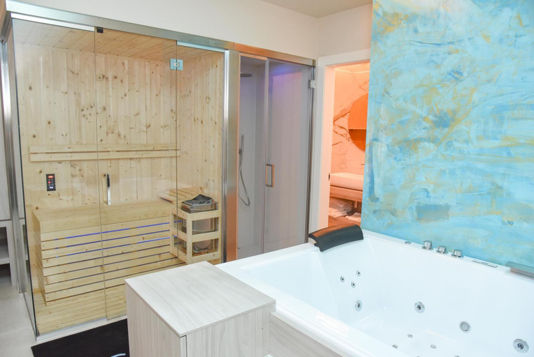 Others 5, Shanti Rooms & Apartments Risorgimento, Napoli