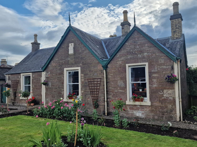 Others 5, Isla Rose Cottage, Perthshire and Kinross