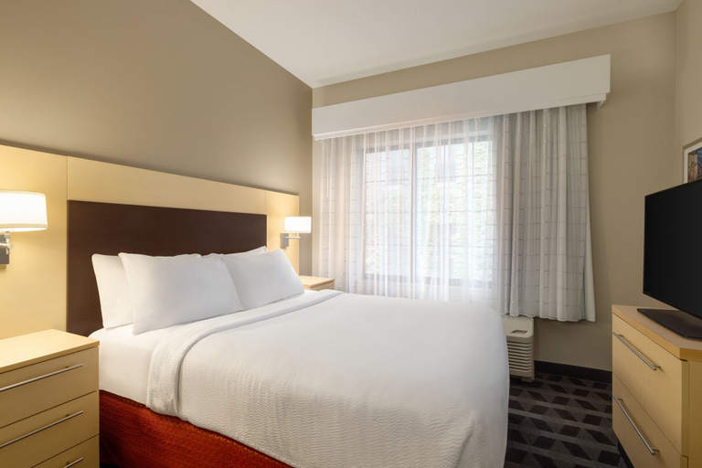 Bedroom 3, TownePlace Suites Williamsport, Lycoming