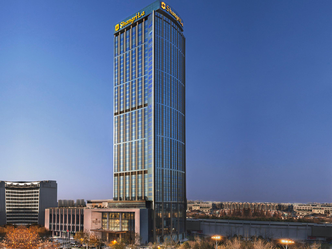 Exterior 23