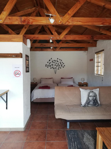 Guestroom, Walvis Bay Backpackers & Self-catering, Walvisbay Rural