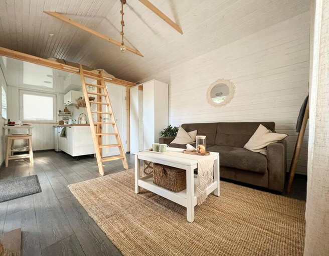 Bedroom 2, Oak Heart, Lucavsalas namins, Riga