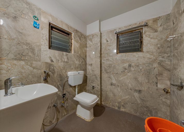 Bathroom, Hotel Adarsh 5 Minute Walk From Mahalaxmi Temple Kolhapur, Kolhapur