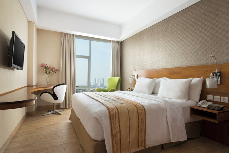 Bedroom 3, Hariston Hotel & Suites, North Jakarta