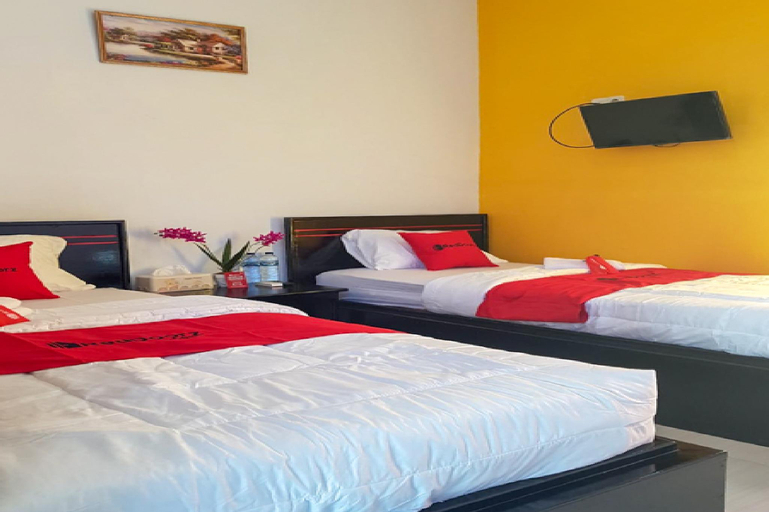 Bedroom 12