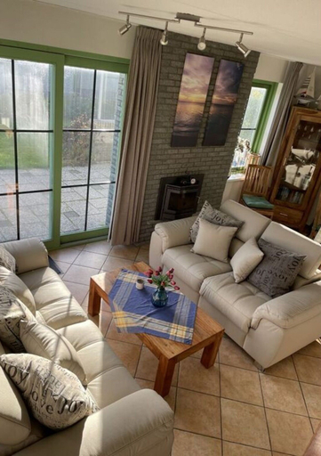 Living area 4, "sina" Comfortable Holiday Residence, Den Helder