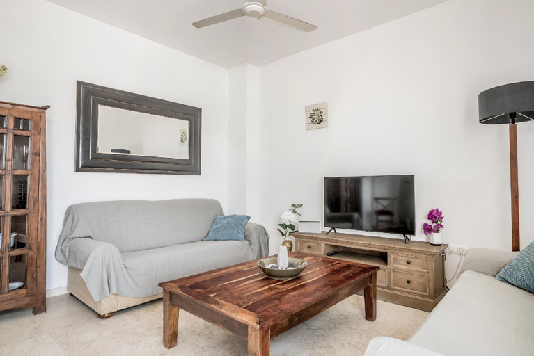 Others 5, 2 bedroom apt close to the sea, Málaga