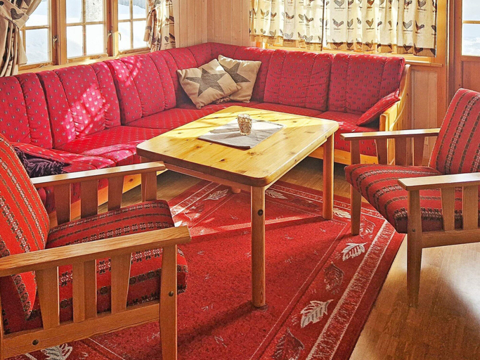 Others 5, 6 Person Holiday Home in Nordli, Lierne
