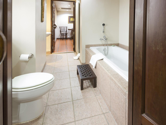 Bathroom 3