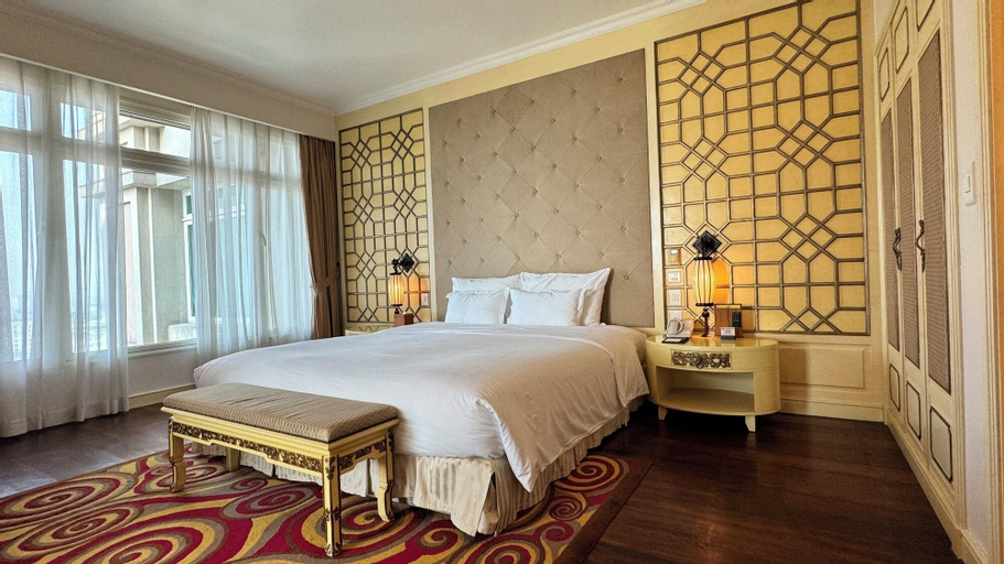 Bedroom 6