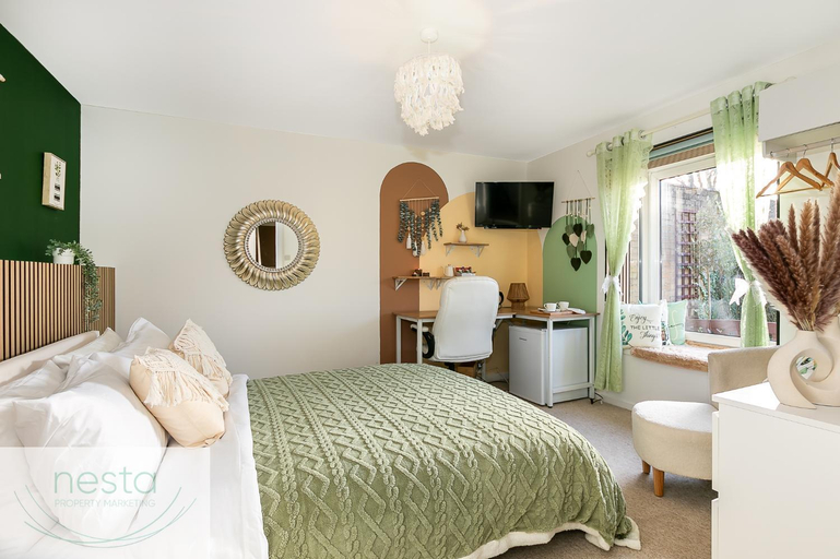 Others 5, Bohemian Haven Guesthouse, Oxfordshire
