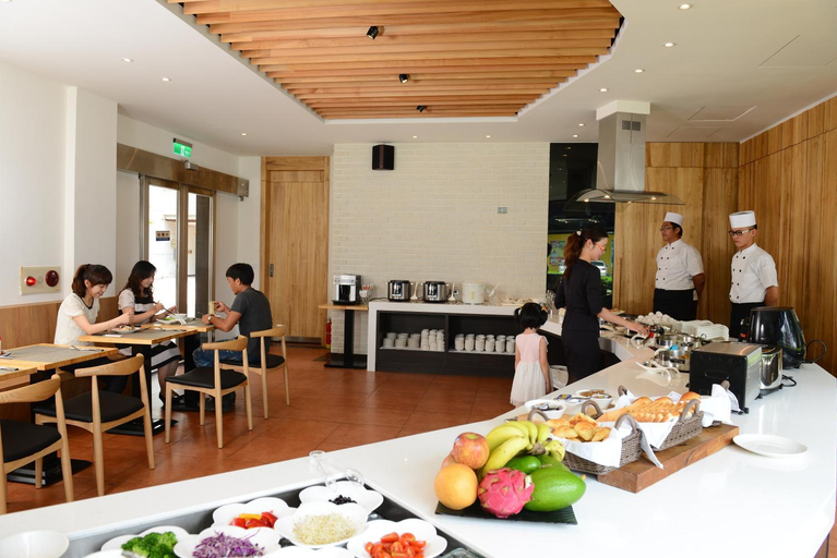Food & Drinks 5, Shantis Motel, Chiayi City