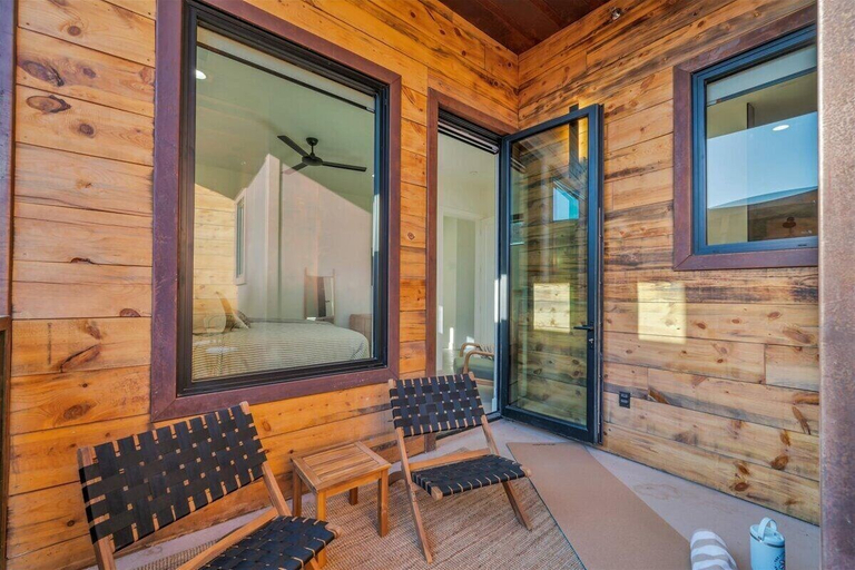 Others 5, Zion Sage Suites, Washington